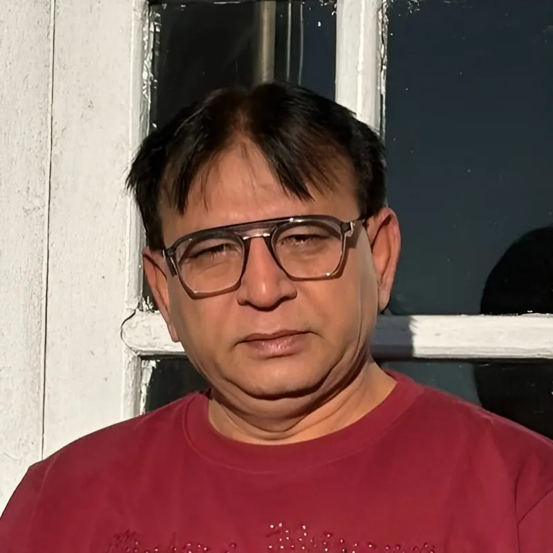Arvind Bhai Kashundra, co-founder of Pizzaiiolo